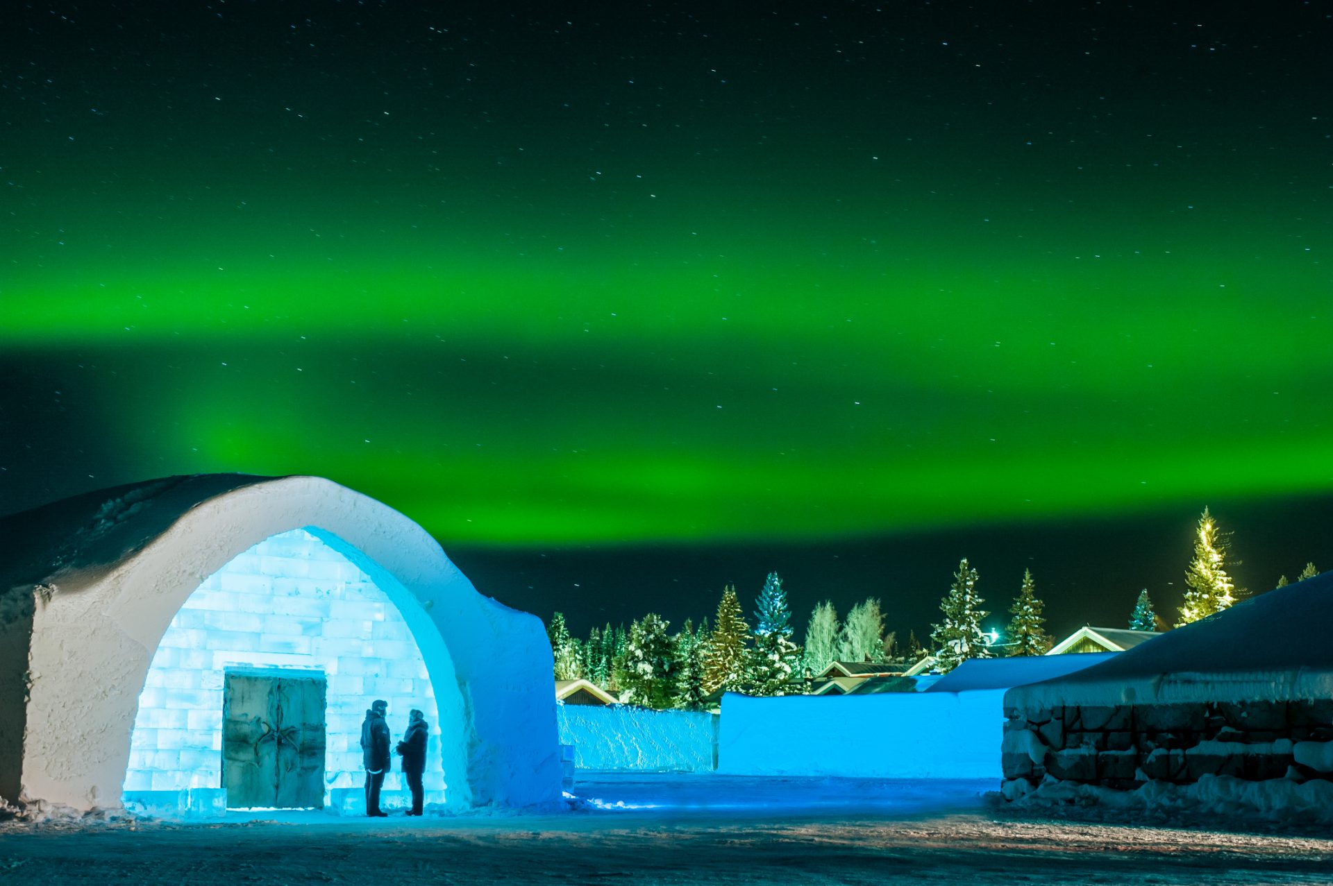 ICEHOTEL, Sweden | Northern Lights Holiday | The Aurora Zone